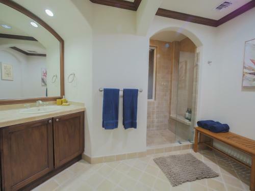 Apartamento Ocean Front Condo In Peaceful, Gated Community