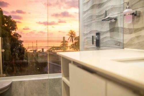Apartamento Sunset Ocean View Condo