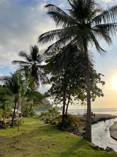 Beachside Casa Yara - Beautiful Villa, Jaco Beach