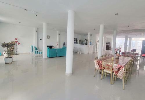 Hostel Killamoon