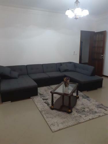 Apartamento Av Santiago Palmarejo Condominio Banco Bca