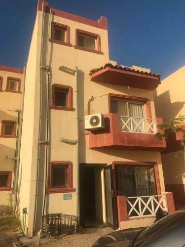 Only Families Cheerful 3-bedroom Villa With 6 Pools