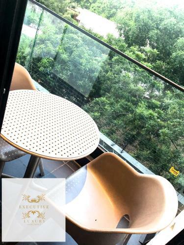 The Executive Luxury Apartment@ 2bedroom Embassy Gardens