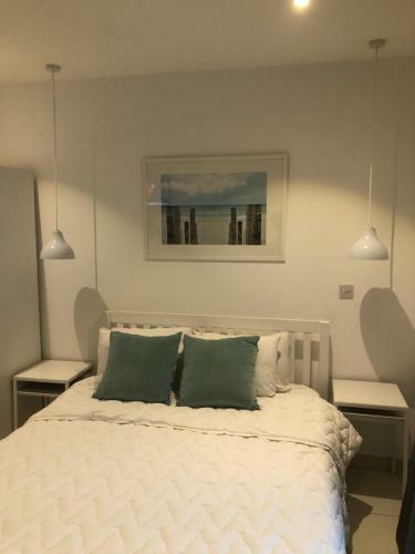 Apartamento Embassy Gardens Luxury Properties