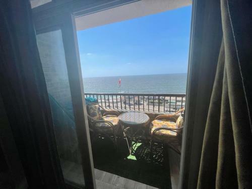 Amazing Sea View 2 Bedroom Apartment