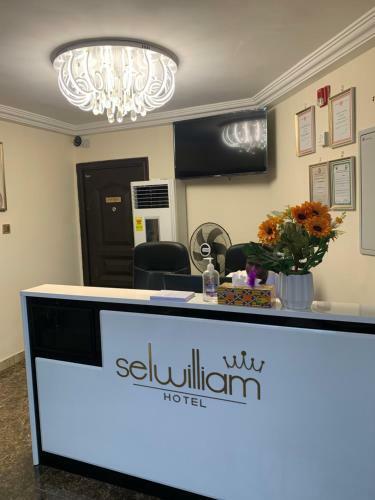 Selwilliam Hotel