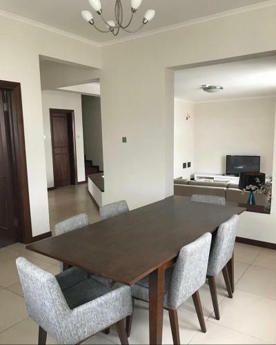Apartamento Three Bedroom Townhouse North Ridge
