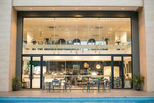 Luxury Serviced Studio Apartment,embassy Gardens