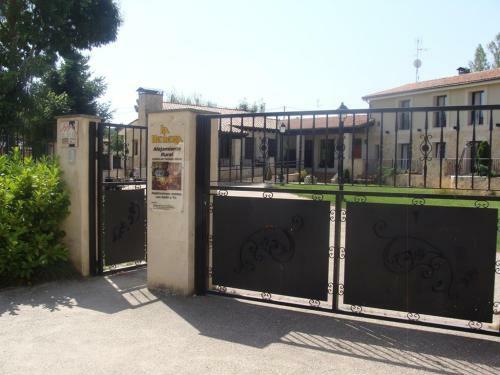 Hotel Rural La Henera