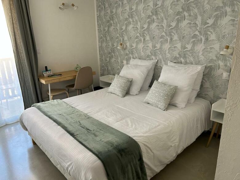 Logis Hotel De La Clape