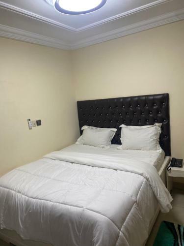 Helen Hotel