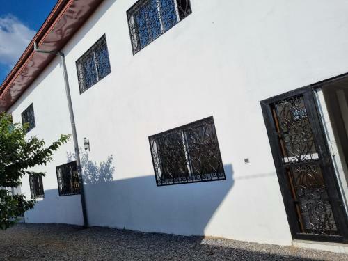Villa Inding