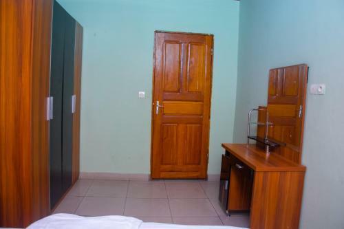 Apartamento Nezafi Specious Appart Nd�