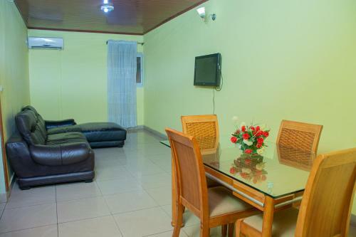 Apartamento Nezafi Specious Appart Nd�