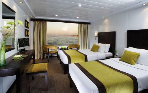 Hotel Movenpick Royal Lily