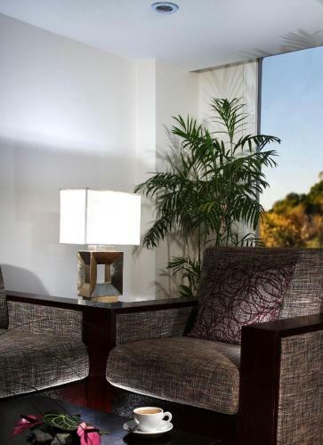 Hotel Movenpick Royal Lily
