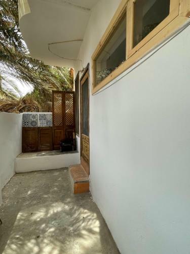 Sea View Apartment, 10 Meter From The Beach