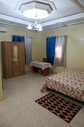 Hostal Maison D?h�tes Restaurant Les M�har�es
