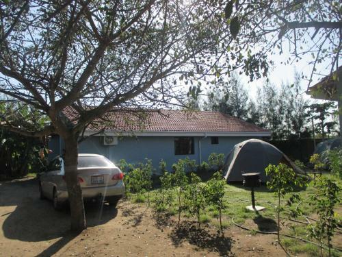 Moony?s Chalets & Camping