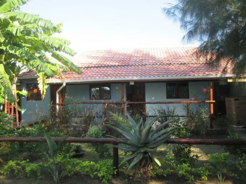 Moony?s Chalets & Camping