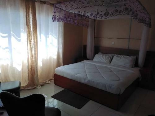 Hostal 49 Guest House