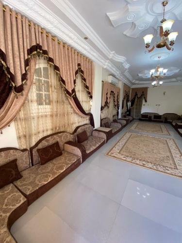 Villa Queen M