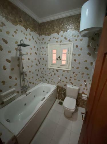 Villa Queen M