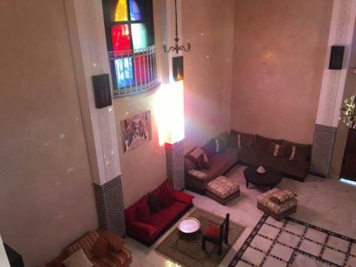 Beach Side 3 Bedrooms Villa With Pool Ref N1050