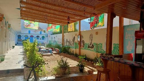 Hotel Blue Bird Village