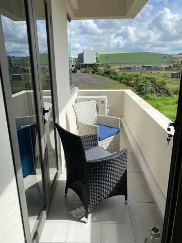 Stylish & Luxury 2-bed Parkside Apart With Pool