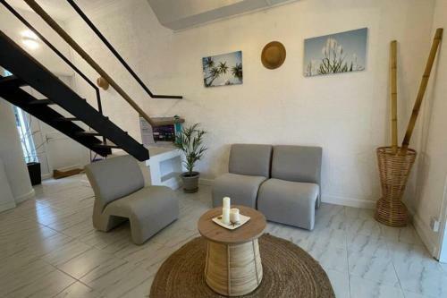 La Case Coco Cozy And Cheerful 3 Bedrooms Duplex