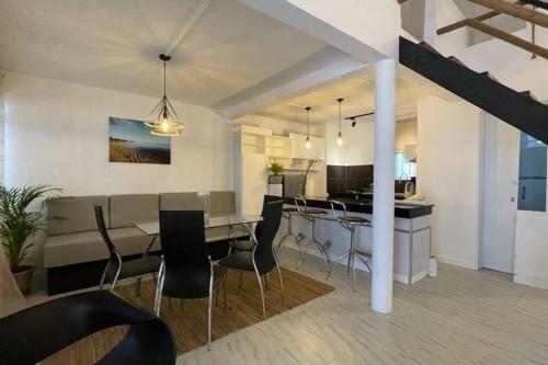 La Case Coco Cozy And Cheerful 3 Bedrooms Duplex