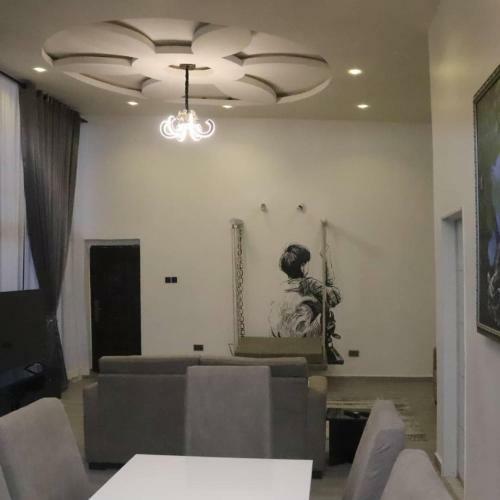 Court Apartment