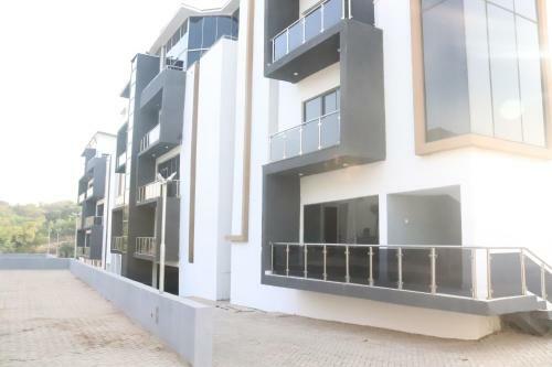 Court Apartment