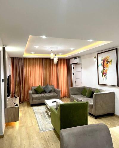 Court Apartment