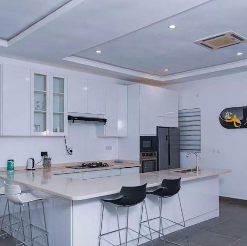 Checkers Apartments And Suites