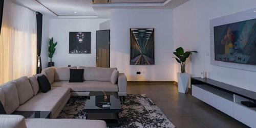Checkers Apartments And Suites