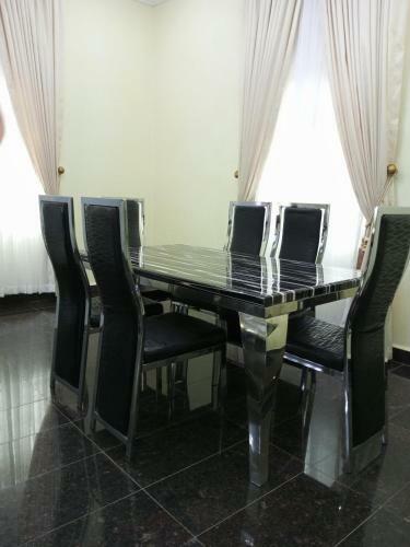 Allover Apartments And Suites Apo