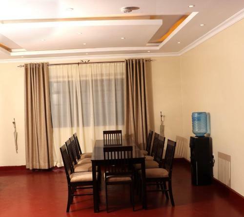 The Meru Manor Is A Great Home Set In Meru Town