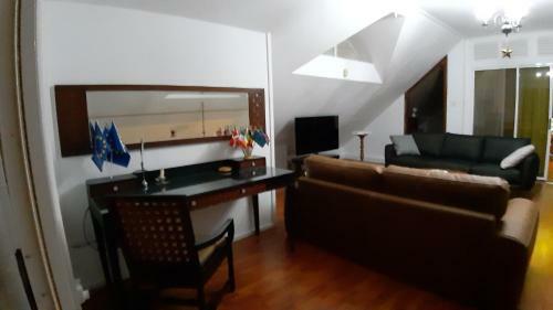 Belombre River Villa