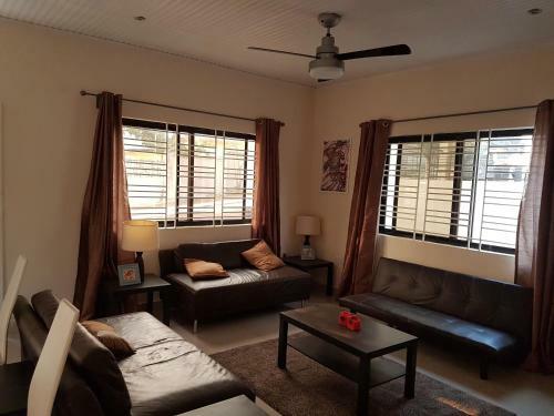 Portersville Private Lodge