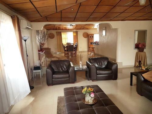 Portersville Private Lodge