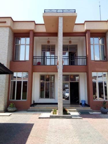 Hostal Grace Hotel By Green Safaris