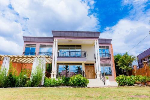 Bed & Breakfast Nzuki House