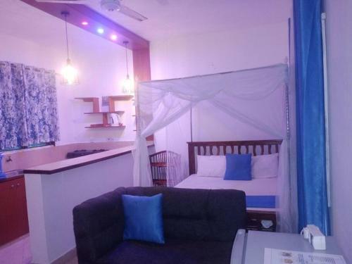 Twice Happy Studio Apartment