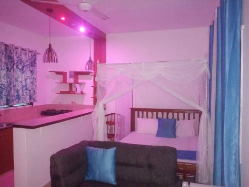 Twice Happy Studio Apartment