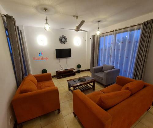A Perfect, Impeccable 2 Bedroom Apartment!!