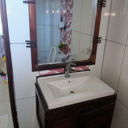 Lovely 1 Bedroom Beach Front Apartment