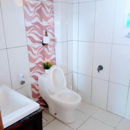 Lovely 1 Bedroom Beach Front Apartment
