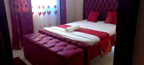 Lovely Serviced 3 Bedroom Apartment